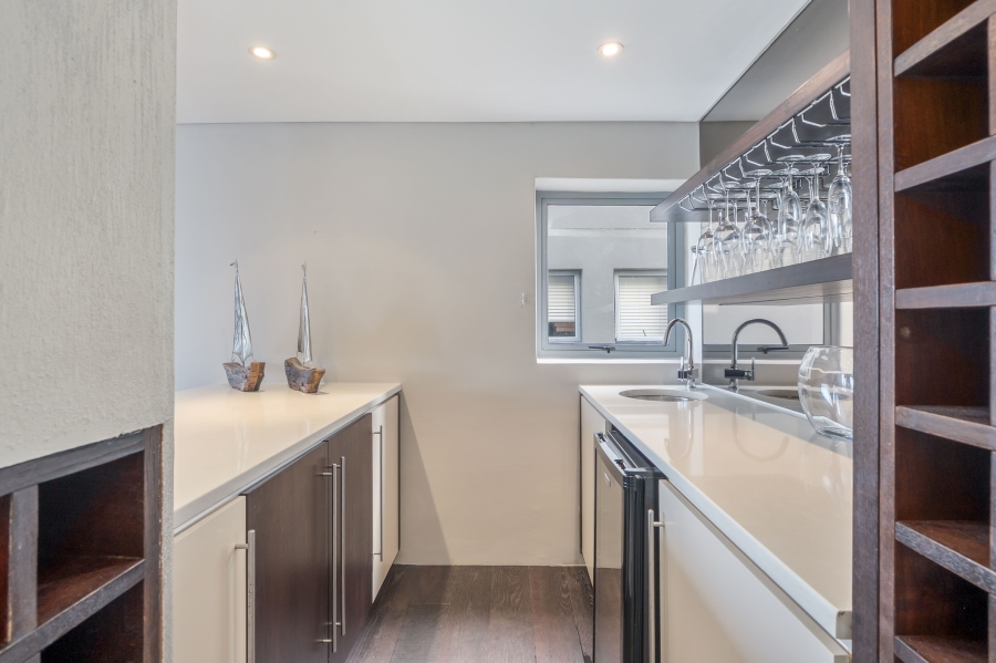 4 Bedroom Property for Sale in Beachfront Western Cape